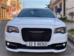 کرایسلەر 300